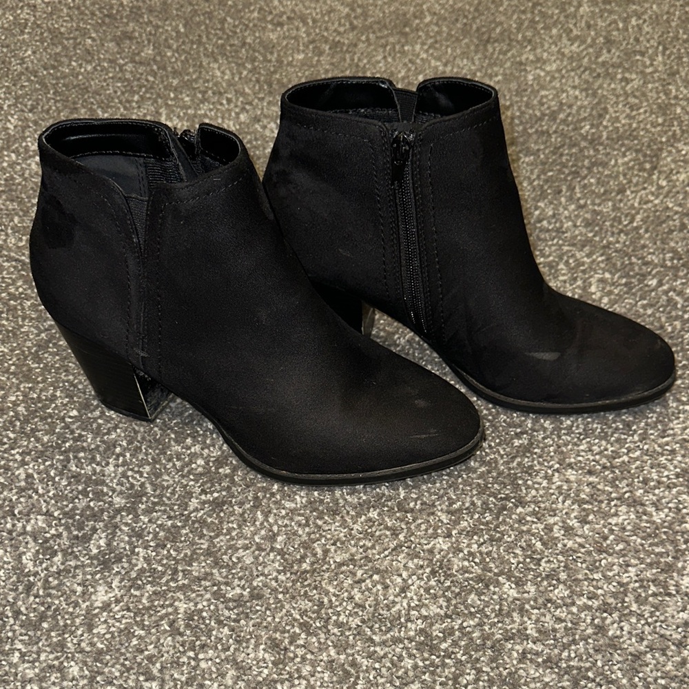 Cityclassified Black Ankle Booties